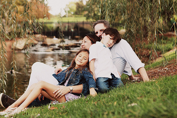 family-of-the-lens-20