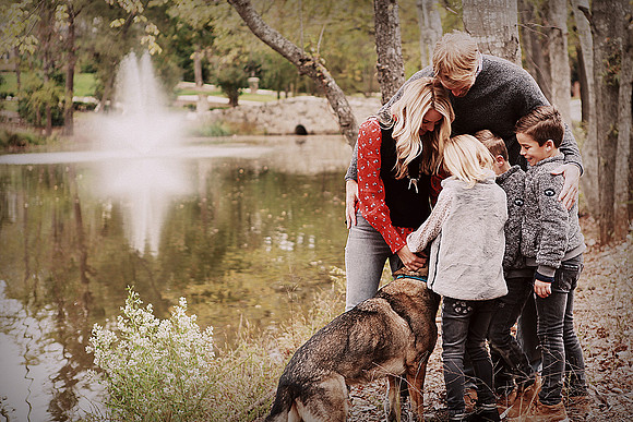 family-of-the-lens-22