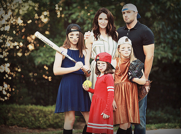 family-of-the-lens-11