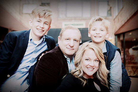 family-of-the-lens-01